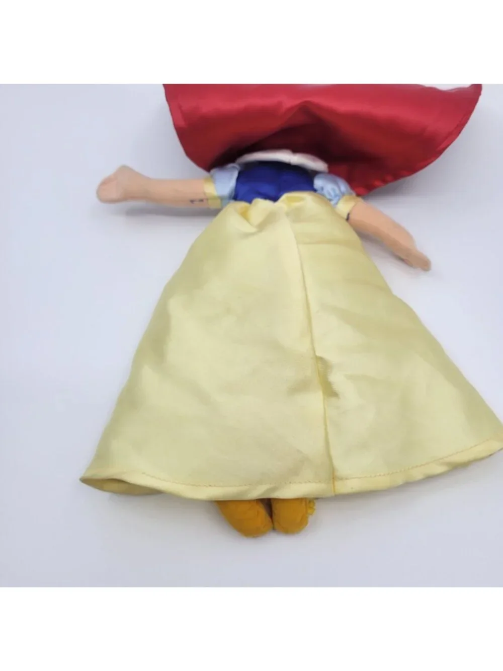 Disney SNOW WHITE Plush Doll 9